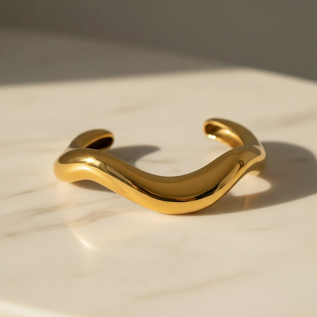 Vague Wave Cuff Bangle – clean marble