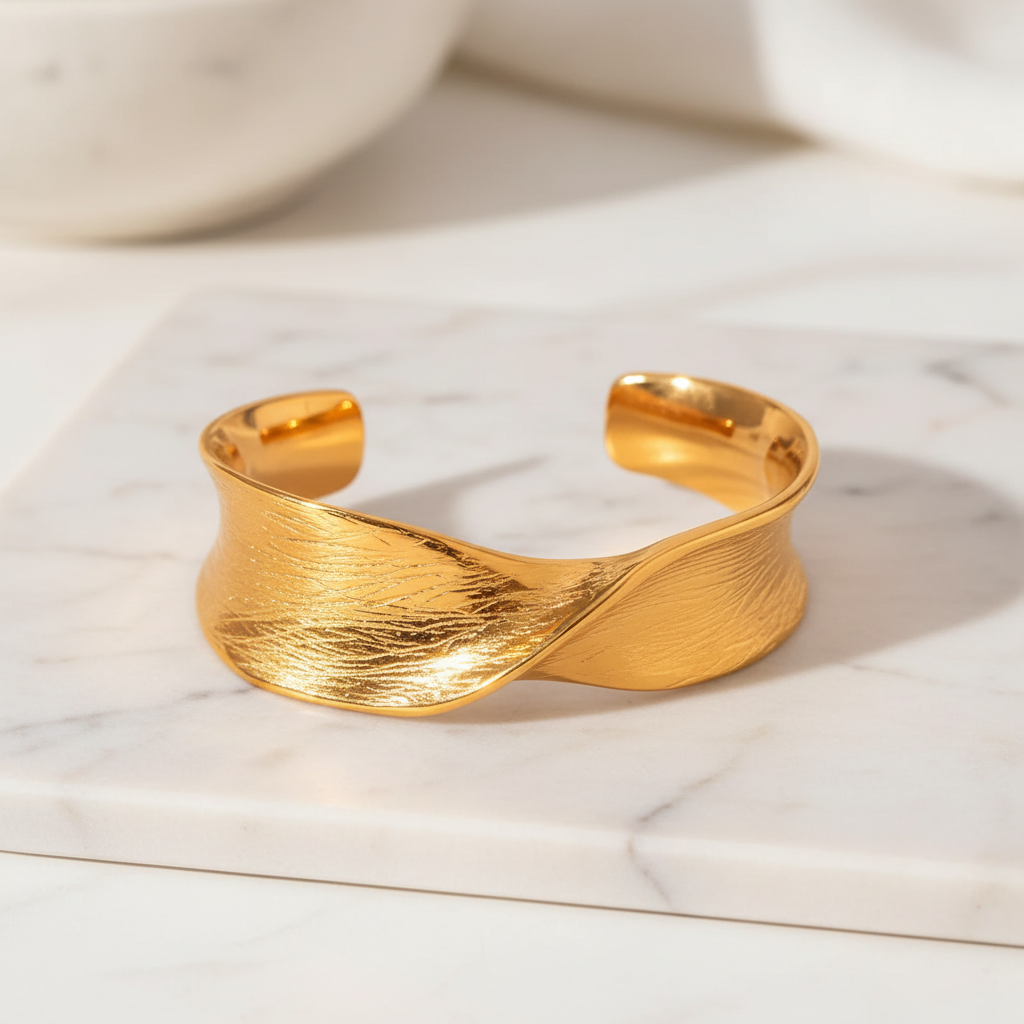 Torsade Cuff Bangle – marble
