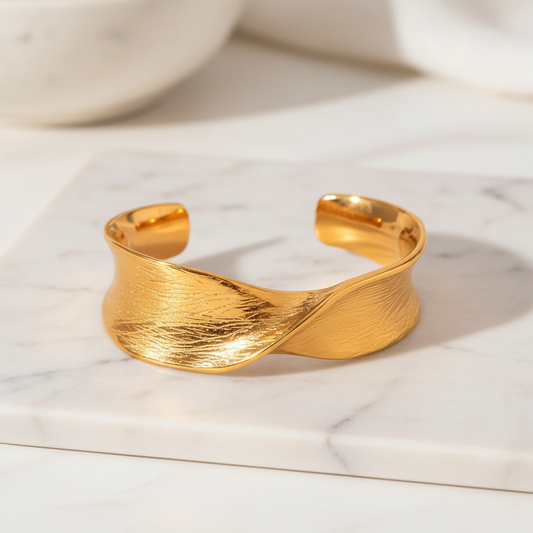 Torsade Cuff Bangle – marble